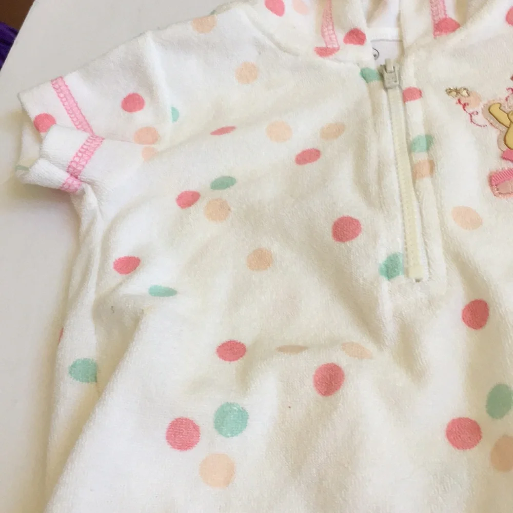 FINAL MARKDOWN Disney classic Pooh terry hooded romper 3-6 months